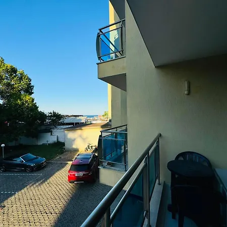 Kaya Atelie 1 Sunny Apartman Napospart