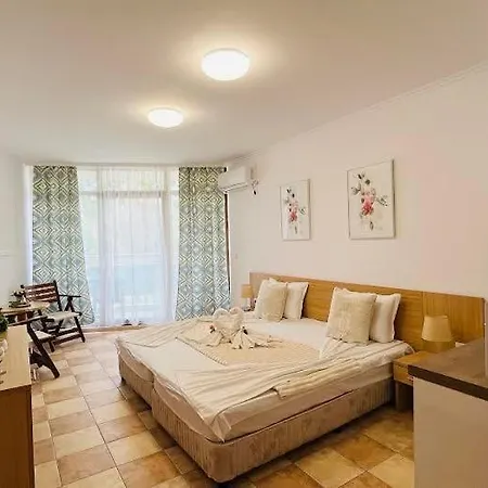 Kaya Atelie 1 Sunny Apartment Sunny Beach