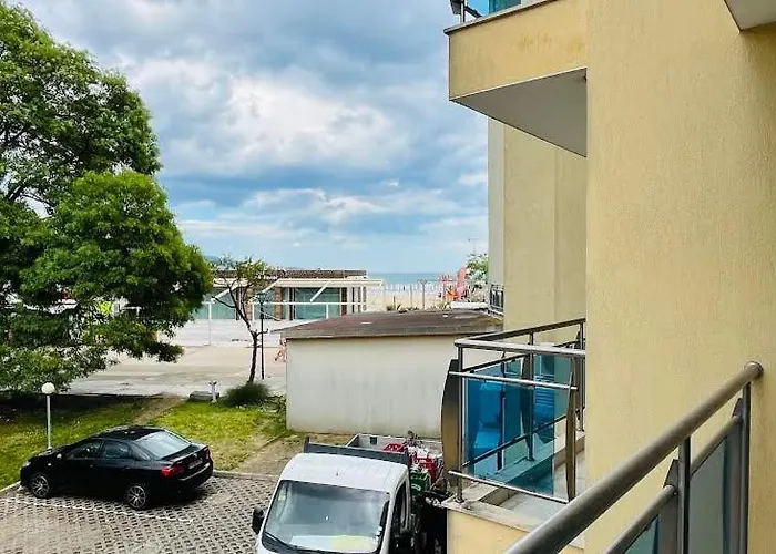 公寓 Kaya Atelie 1 Sunny 阳光海滩